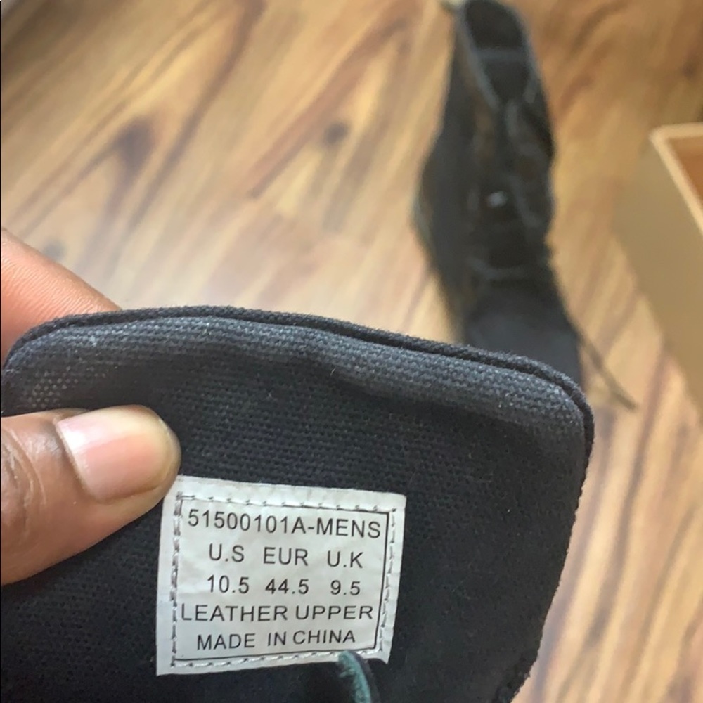 Levi’s Men Fall/Spring Boots - Picture 10 of 10